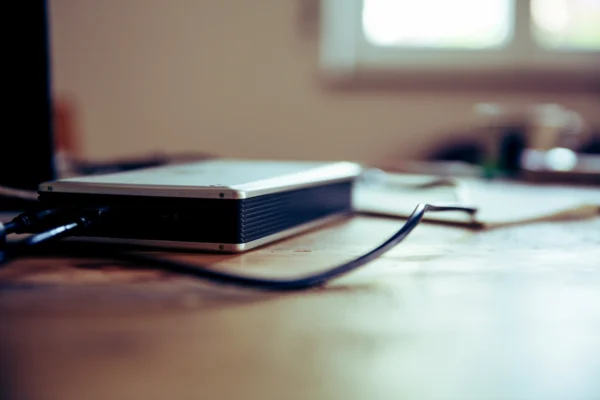 Backup 3-2-1: perché copiare i file non basta 💾